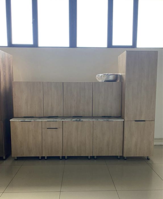 Продам кухни готовые