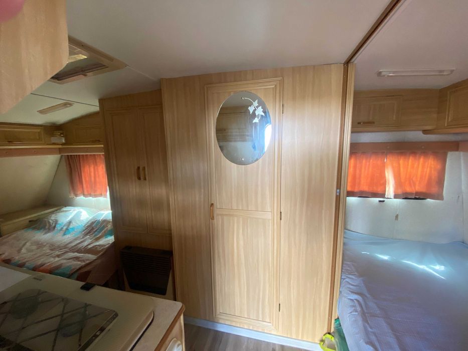 Каравана на къмпинг "Златна рибка"