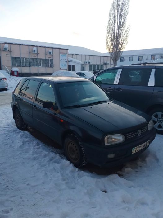 Гольф 3. 1993 г объем 1.6