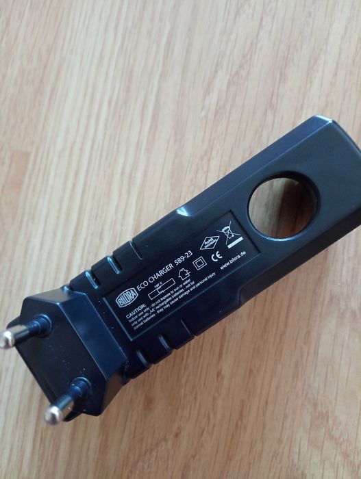 Зарядно за батерии / Battery charger Bilora 589-23