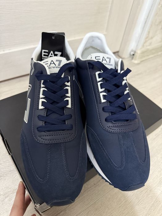 Новые кроссы Armani (оригинал)