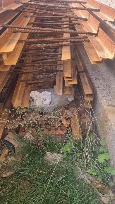 Колодецтің сатысы,темір саты.