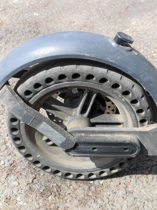 Продам Mi Electric Scooter 1S