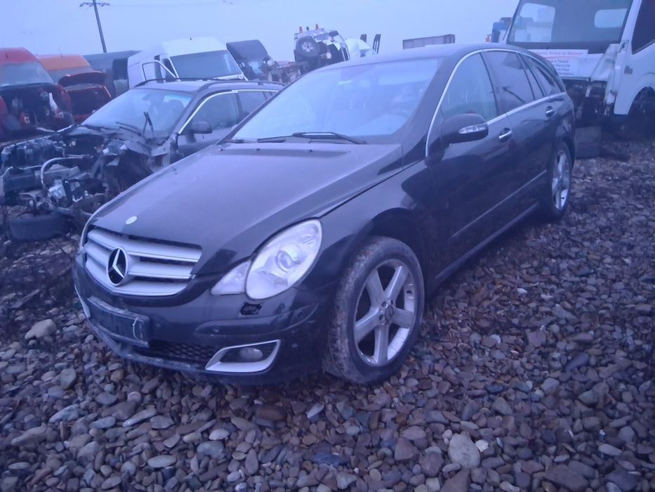 Capota faruri mercedes R klass