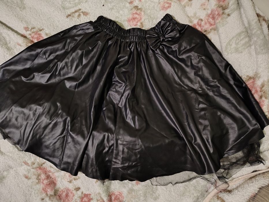 Дрехи за момиче 134-140