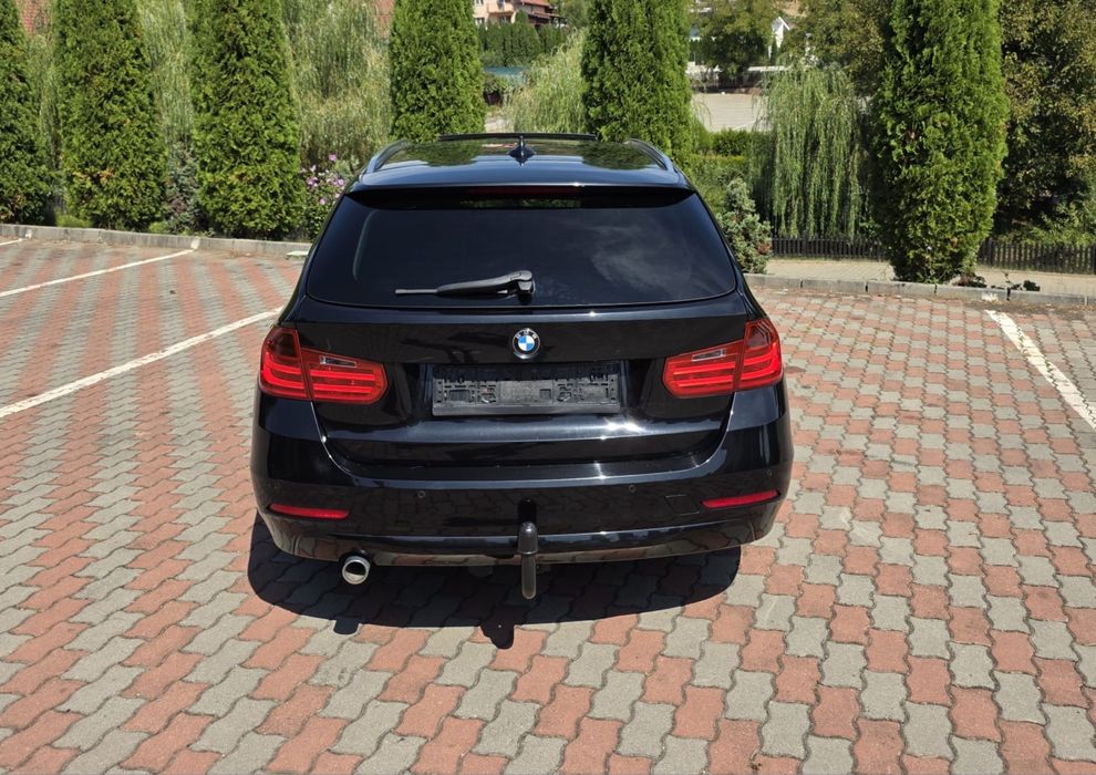 BMW Seria 3 Touring F31 – 2013 – Cutie automată -Panoramic