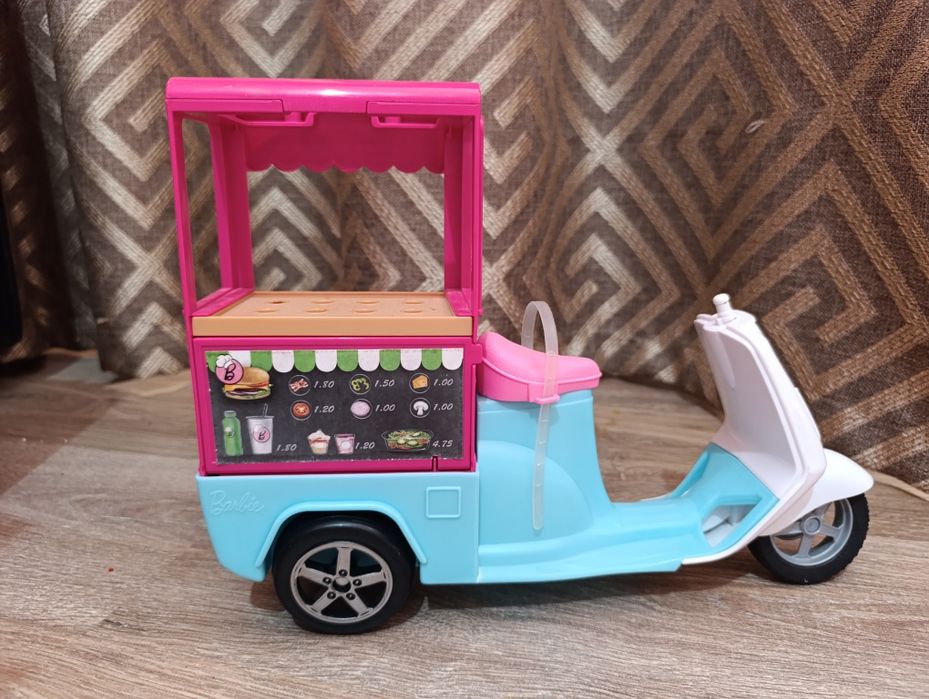 Игровой набор для куклы Барби