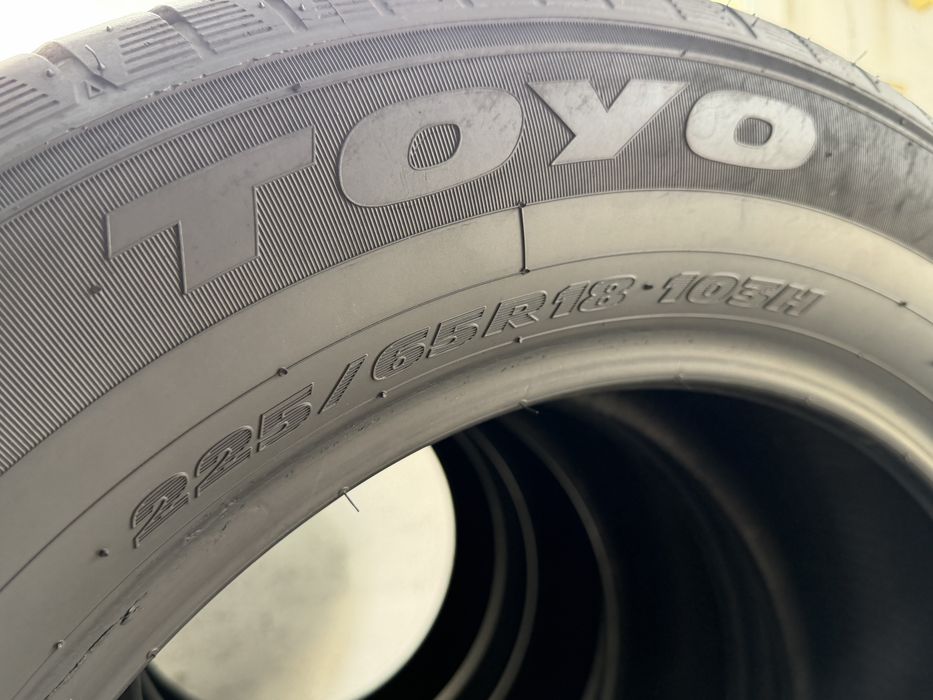225/65/18 Toyo 4Броя: 280€ 8.5мм като Нови