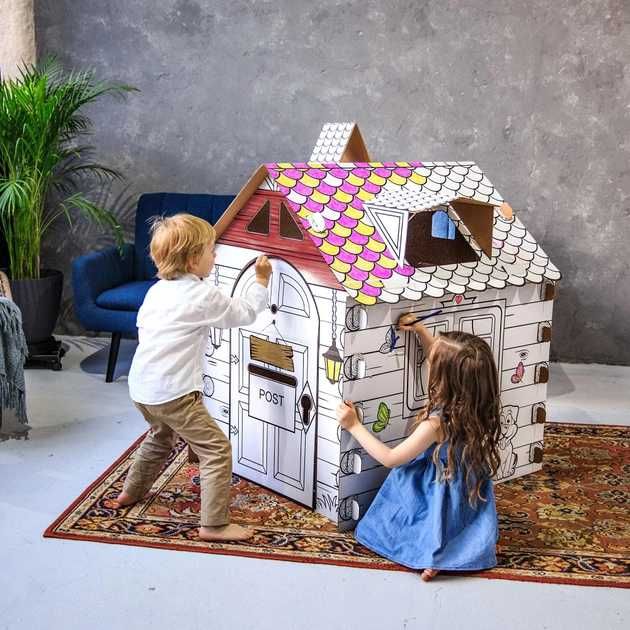 Картонный домик для творчества.