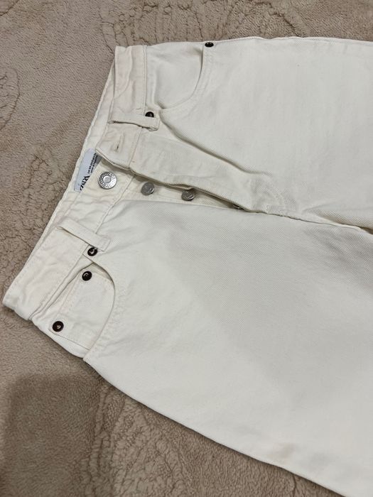 Дънки mom fit ZARA