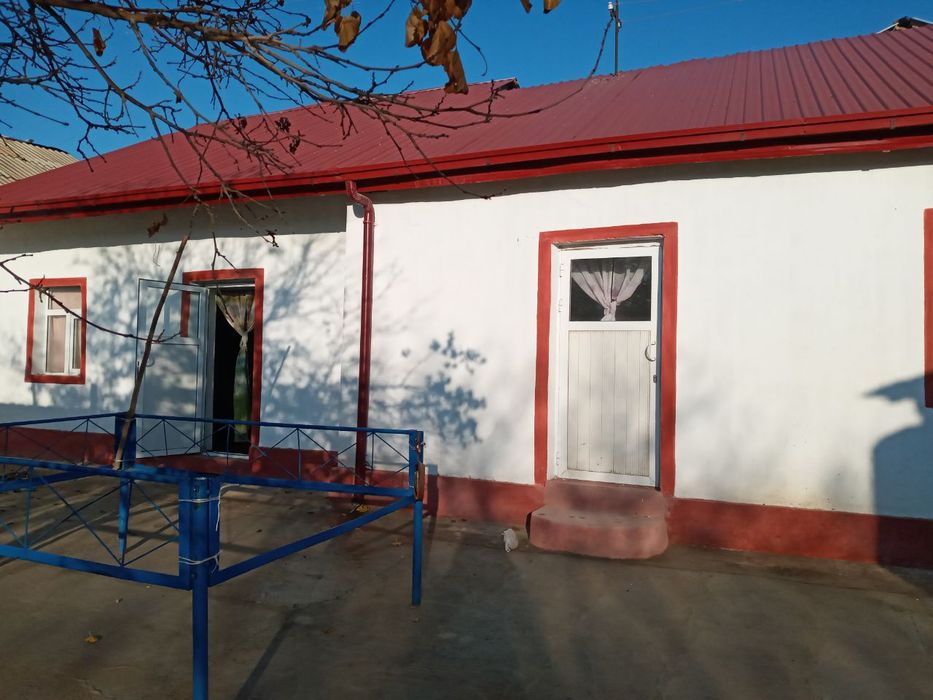 Срочно сотилади 3 хонали ховли уй Саловотда, Автомашинага бартер хам б