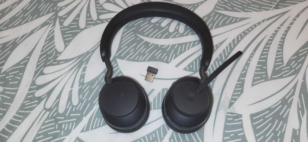 JABRA Evolve2 65 + Jabra Adaptor USB, Link 370 fuctional