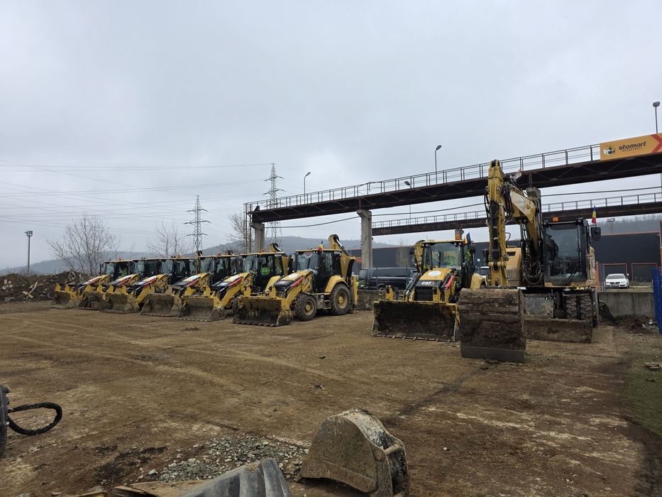 Inchiriez 7 buldoexcavatoare,  excavator 16tone pe roti, 2 miniexcavatore