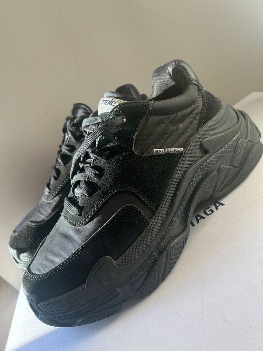 Adidasi Balenciaga TripleS  100% originali