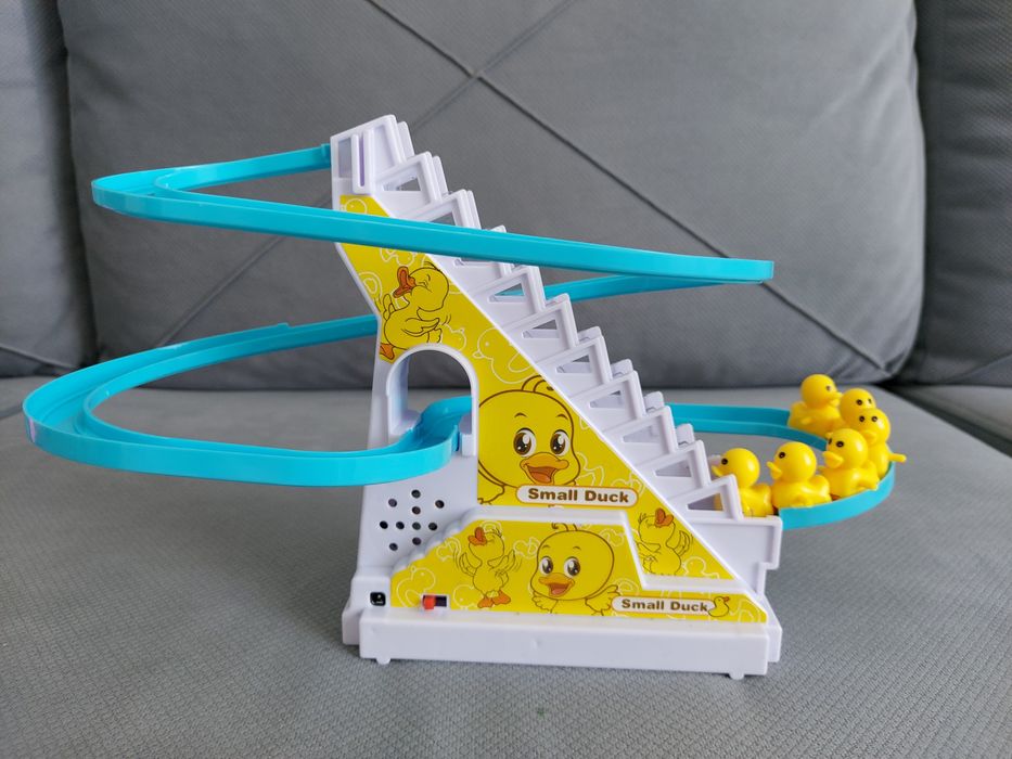 Продам   игрушку