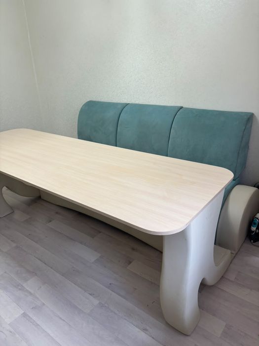 Продам диван срочно