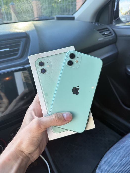 iPhone 11 / 64Gb / 73%