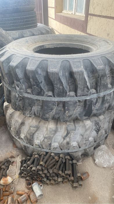 Покрышки спец техники