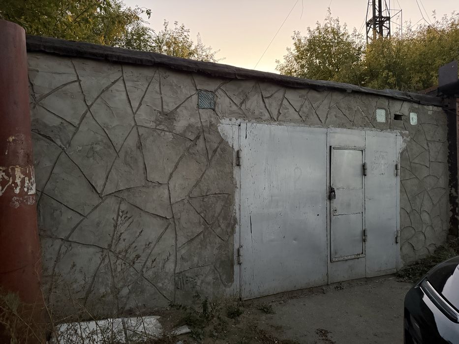 Продам срочно гараж