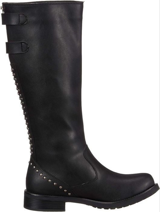 Высокие сапожки выс