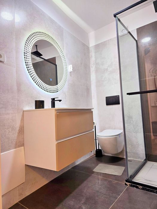 Vand Apartament 2 Camere cu loc de parcare White Titanic
