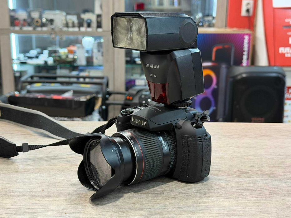 Фотоапарат Fujifilm FinePix HS20 EXR+ EF-42