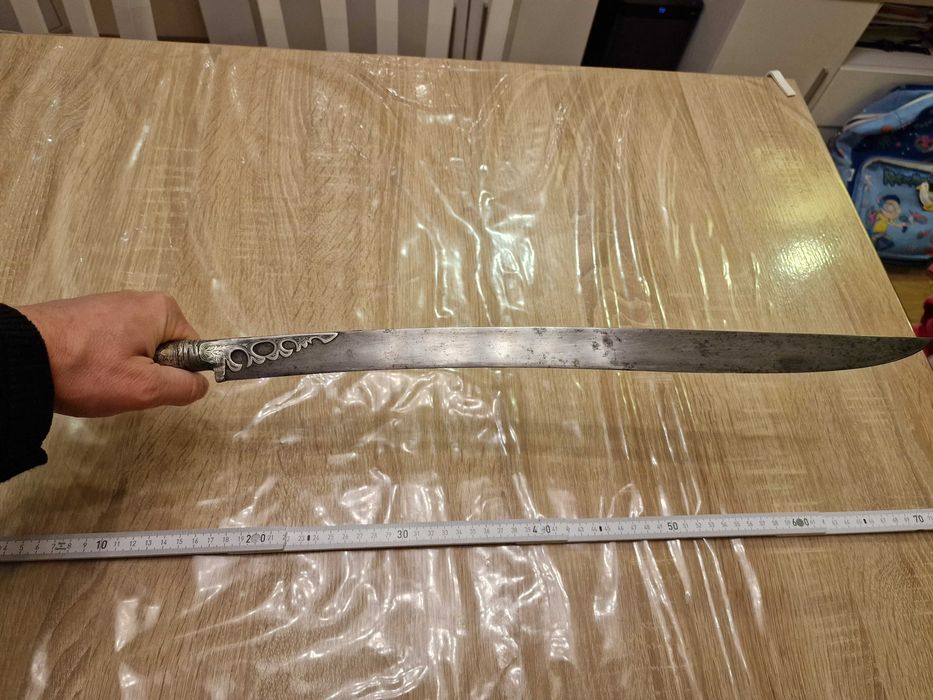 200 годишен Ятаган