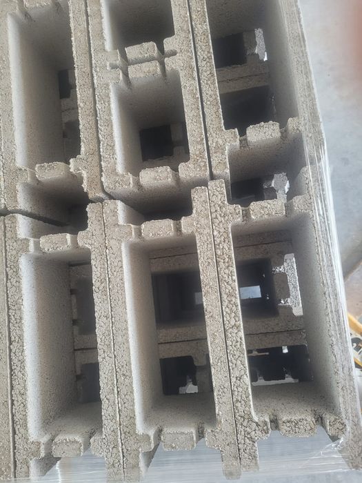 Boltari de beton