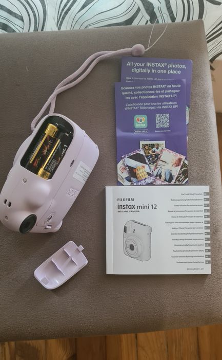 Фотоапарат за моментни снимки Fujifilm Instax Mini 12  Pink