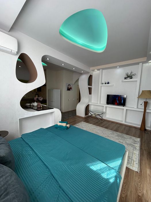 По суточно квартира Green Park