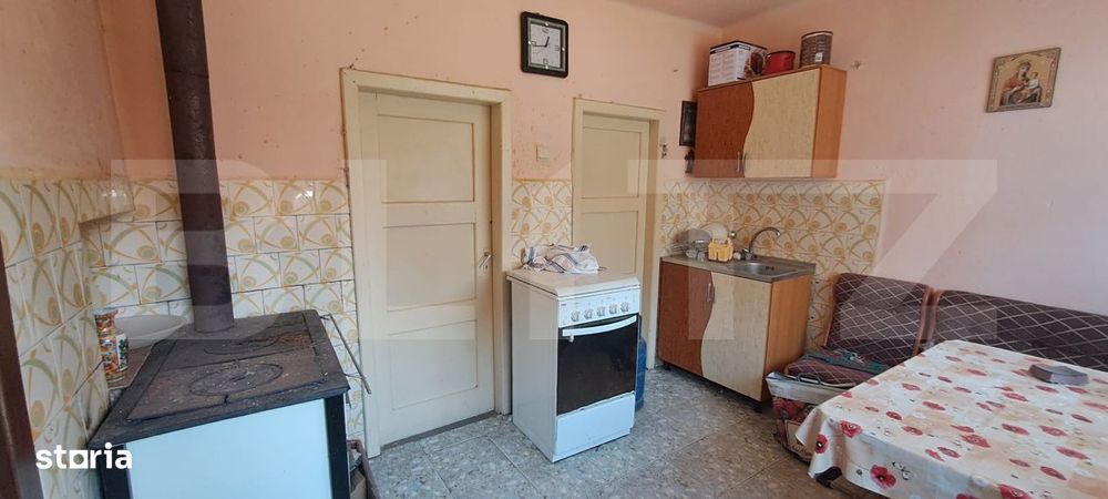 Pensiune + casa pe 5.500 mp, la poalele Muntilor Fagaras – Gura-Vaii