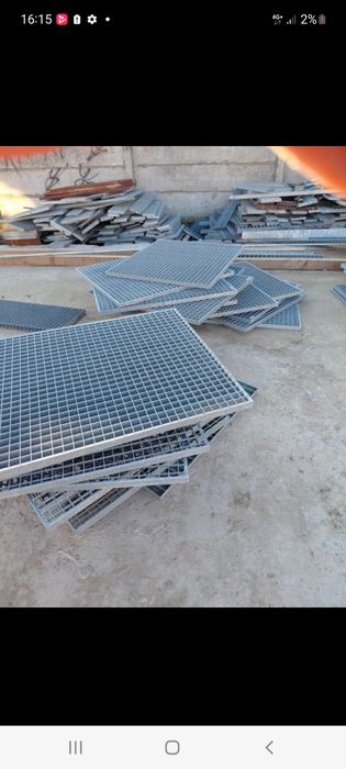 Gratare metalice galvanizate diferite dimensiuni debitam la dimensiune