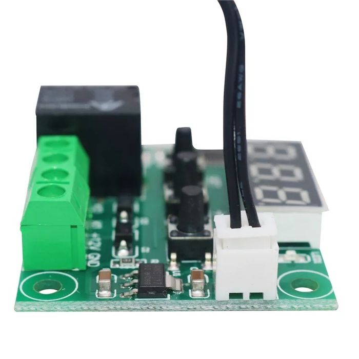 Термостат  DC12V температурен регулатор термоконтролер терморегулатор