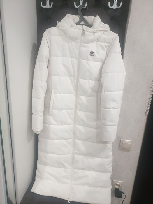 Продаётся верхняя одежда