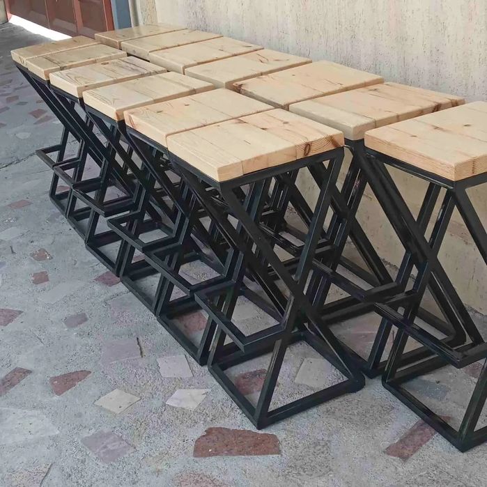 Барные стулья есть в наличии