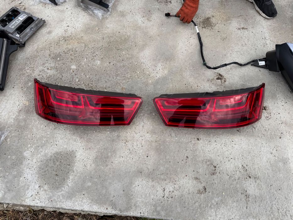 Stop dreapta stanga Audi Q7 4M