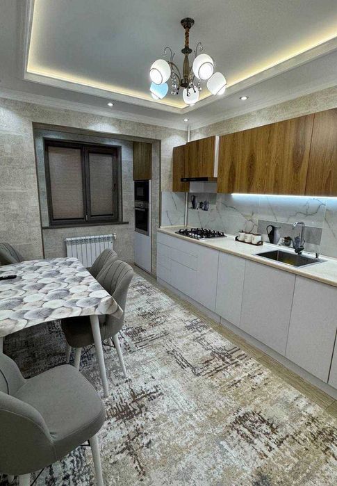 Shayxontohur 2/4/9  60 m2 Sebzor Riviera Mall!