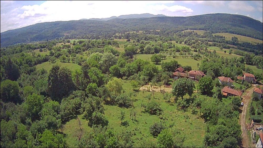 Продава се Парцел в с. Борима, Област Ловеч - 8900 кв.м за 8 €/кв.м - Снимка #6