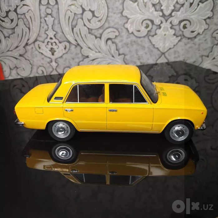 Коллекционная модель Жигули ВАЗ 21018 hachette, масштаб 1/24