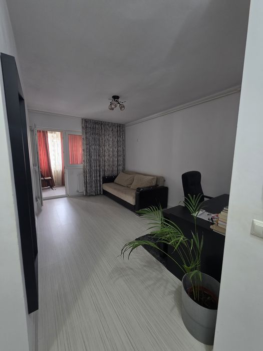 Apartament 2 camere decomandat / Parcare inclusa/ 8 min Metrou Dimitrie Leonida/ Drumul Fermei 56 — fotografia 1