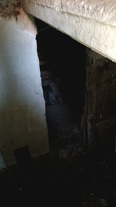 Продам гараж на прохладно