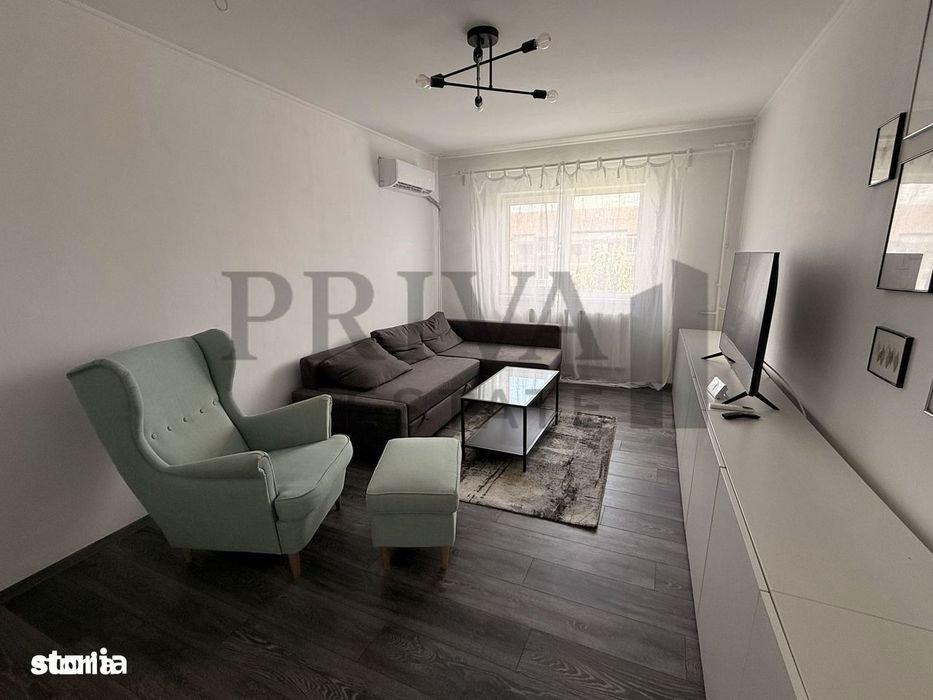 Apartament 2 camere, decomandat, renovat complet, centrala proprie — fotografia 3