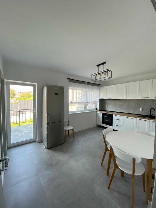Proprietar inchiriez 1 unitate din  duplex  in Iris