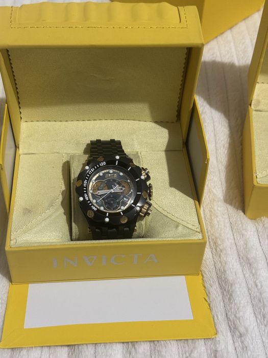 Японские часы оригинальные INVICTA