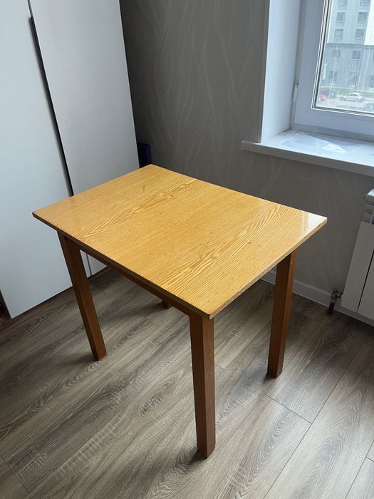 стол письменный, для кухни