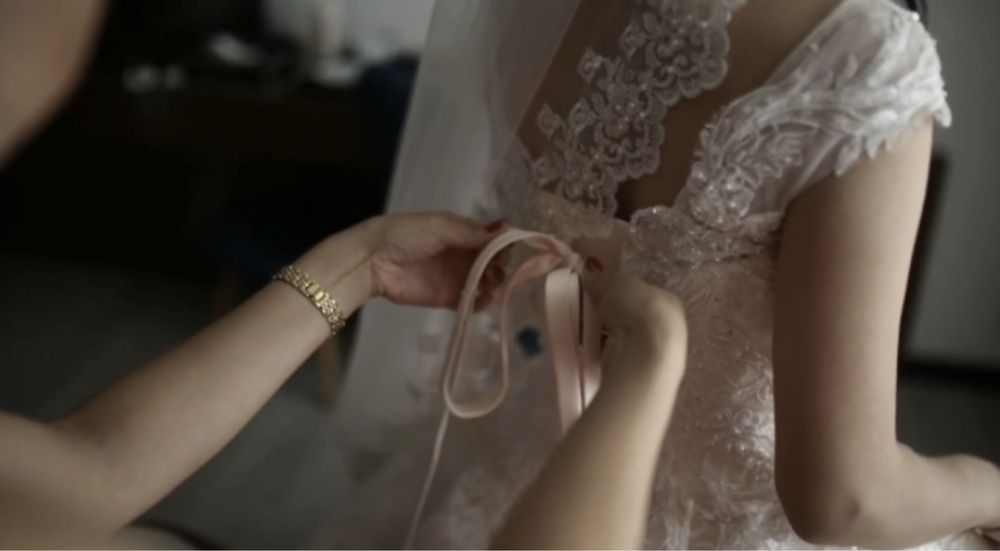 Свадебное платье