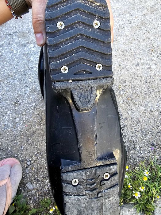 Обувки за ски...