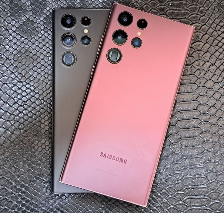 Samsung S22 Ultra xotirasi 12/256GB