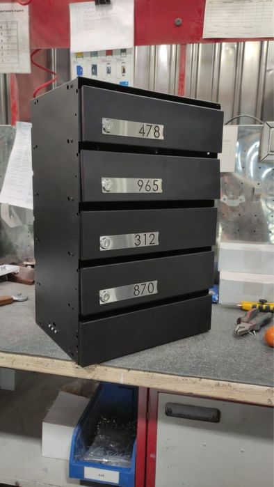 Почтовые ящики в дом