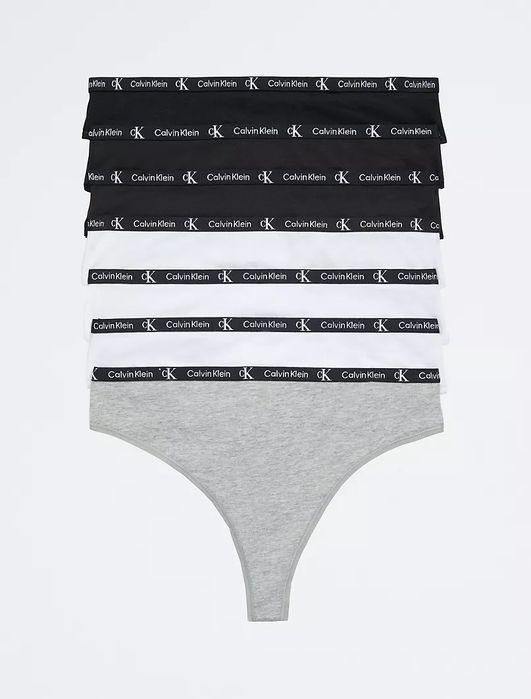 Нижнее белье Calvin Klein